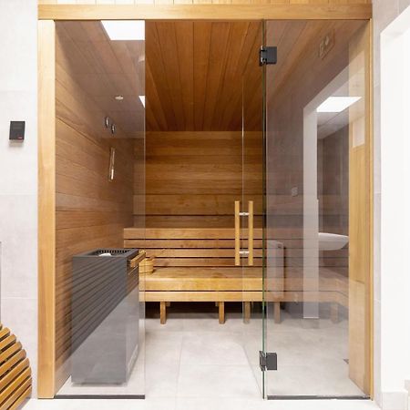 Cozy Studio Apartments Kraków by Renters Cracóvia Exterior foto