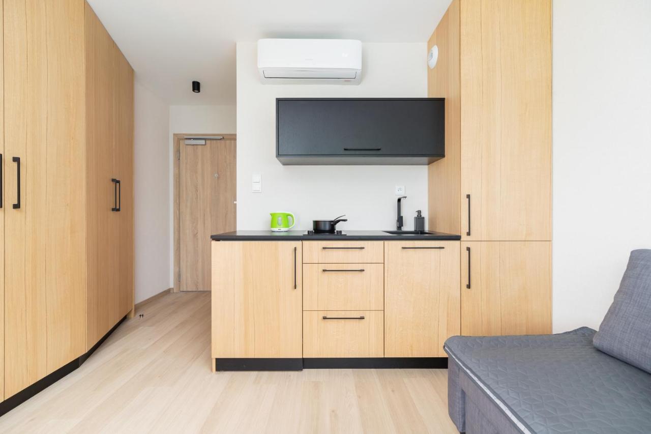 Cozy Studio Apartments Kraków by Renters Cracóvia Exterior foto