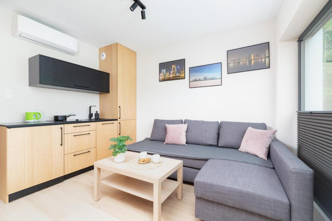 Cozy Studio Apartments Kraków by Renters Cracóvia Exterior foto