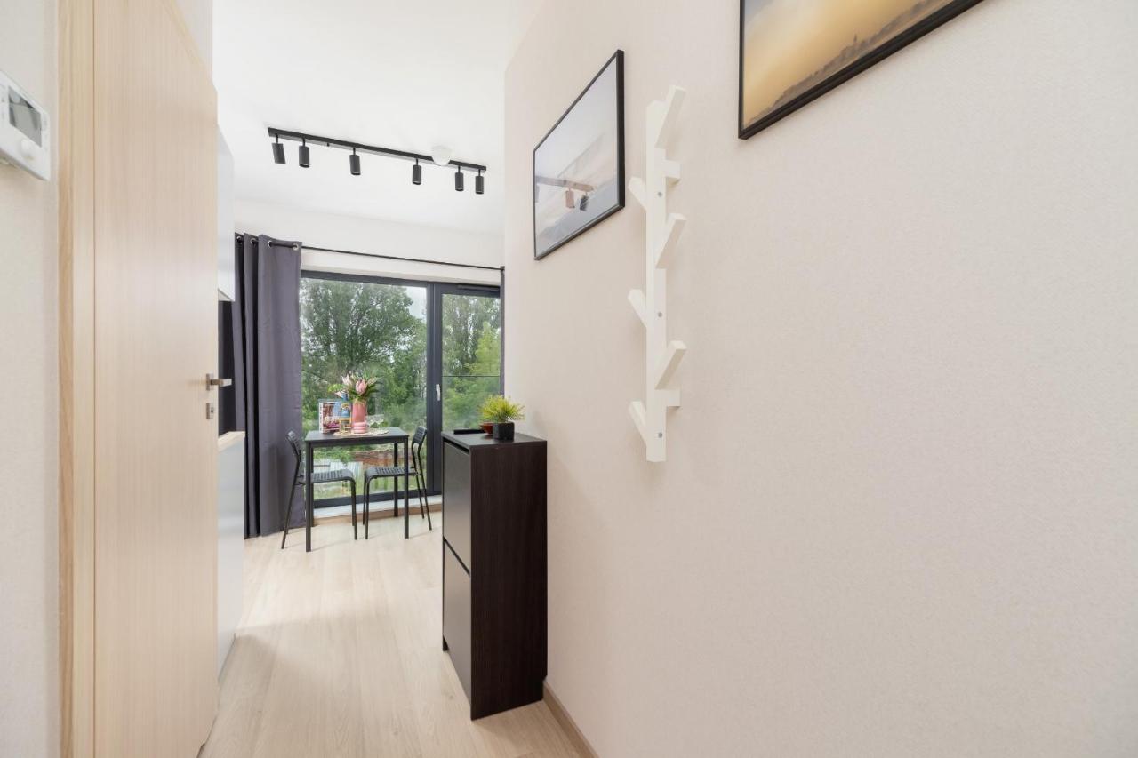 Cozy Studio Apartments Kraków by Renters Cracóvia Exterior foto