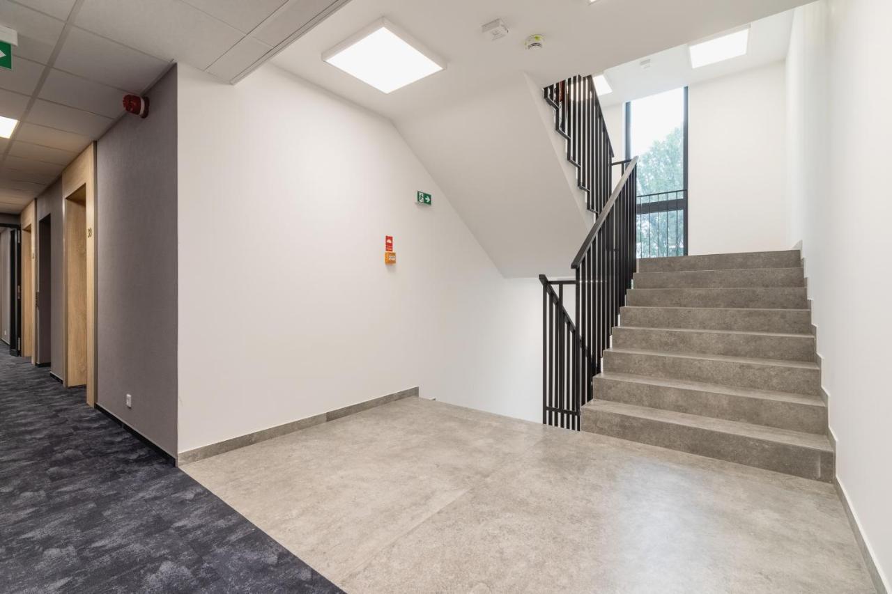 Cozy Studio Apartments Kraków by Renters Cracóvia Exterior foto